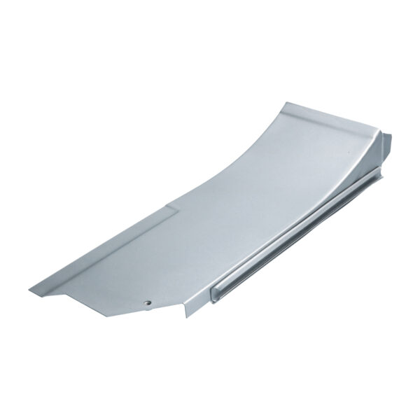 Afsluitplaat naast motor, links