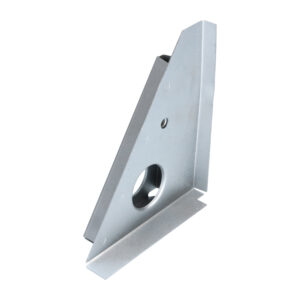 0890-682 Versteviging D-stijl motor ruimte rechts